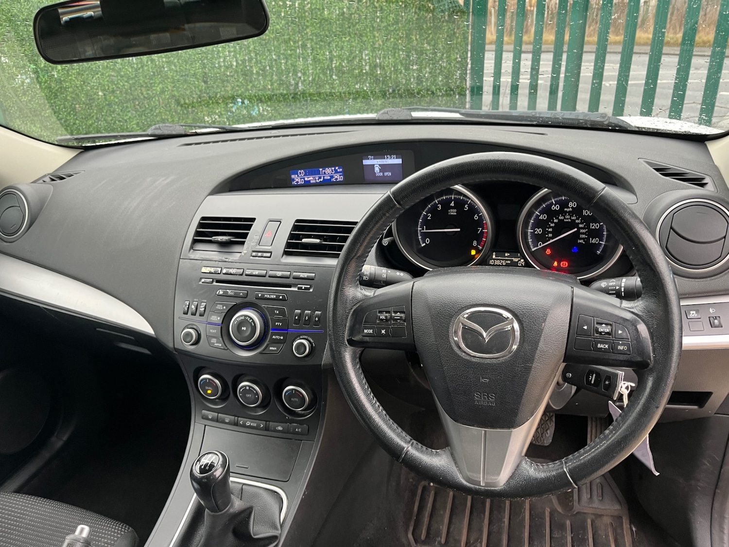 Used Mazda Mazda3 2013 for sale - 77502722: Photo 6