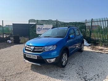 Used Dacia Sandero Stepway 2014 for sale - 79244192: Photo