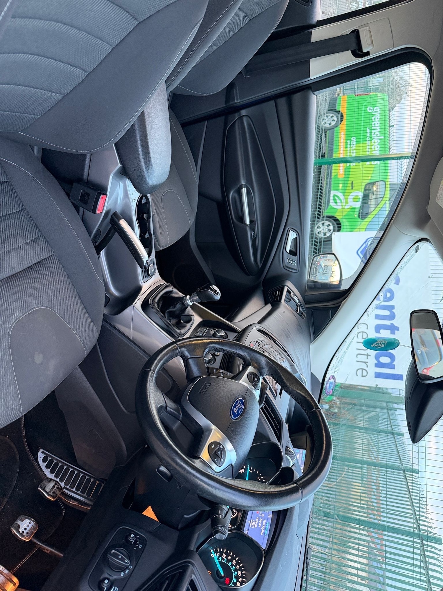 Used Ford Kuga 2015 for sale - 77240356: Photo 7