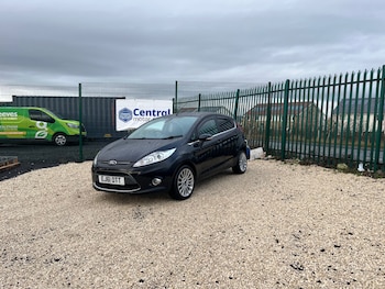 Used Ford Fiesta 2011 for sale - 77240780: Photo