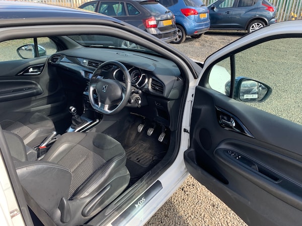 Used Citroen DS3 2011 for sale - 74282417: Photo 6