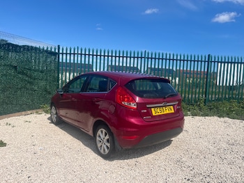 Used Ford Fiesta 2010 for sale - 78497027: Photo