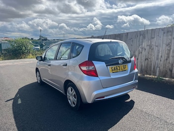 Used Honda Jazz 2013 for sale - 79353268: Photo