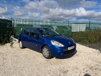 Used Renault Clio 2011 for sale - 79684921: Photo