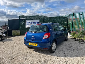 Used Renault Clio 2011 for sale - 79684921: Photo