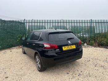 Used Peugeot 308 2015 for sale - 79186295: Photo