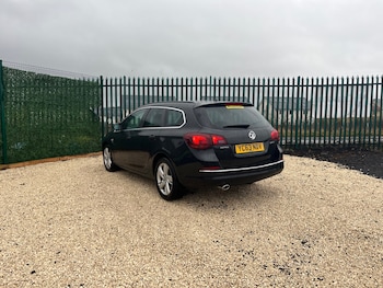 Used Vauxhall Astra 2014 for sale - 77337561: Photo