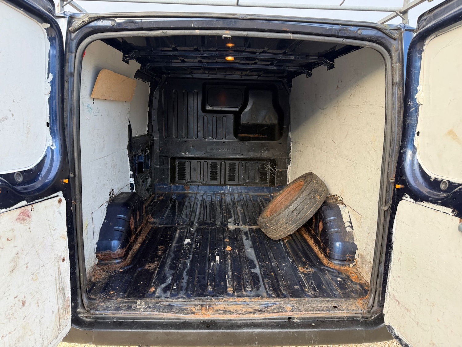 Used Ford Transit 2010 for sale - 76722073: Photo 6