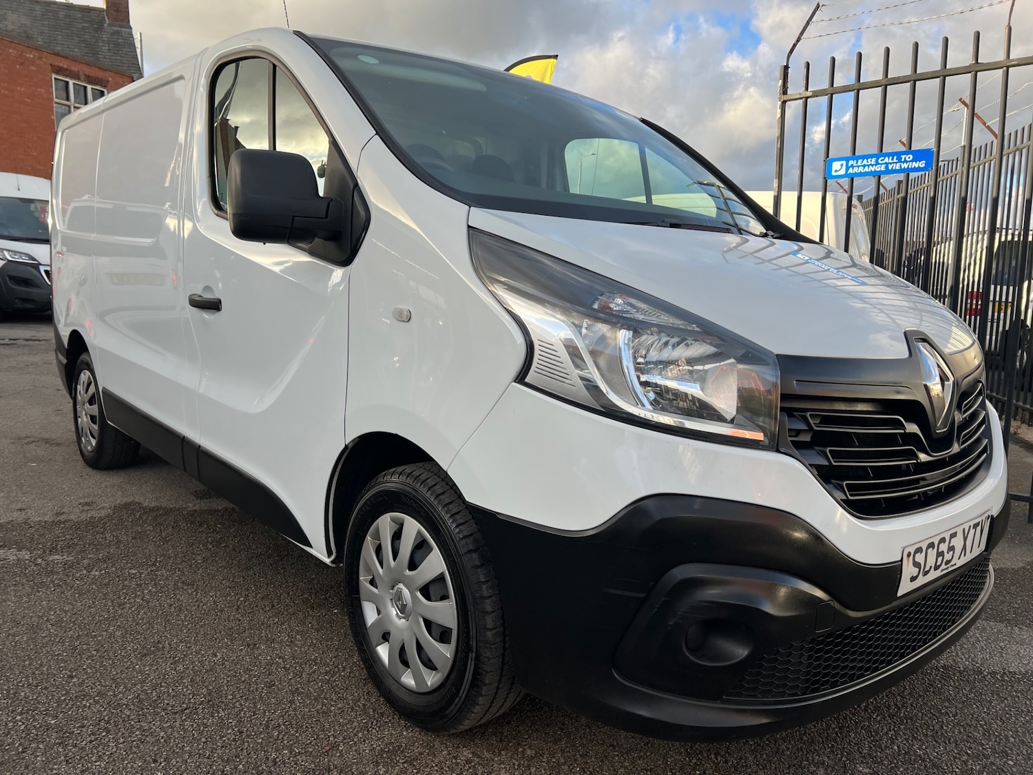 Used Renault Trafic 2015 for sale - 76393486: Photo 1