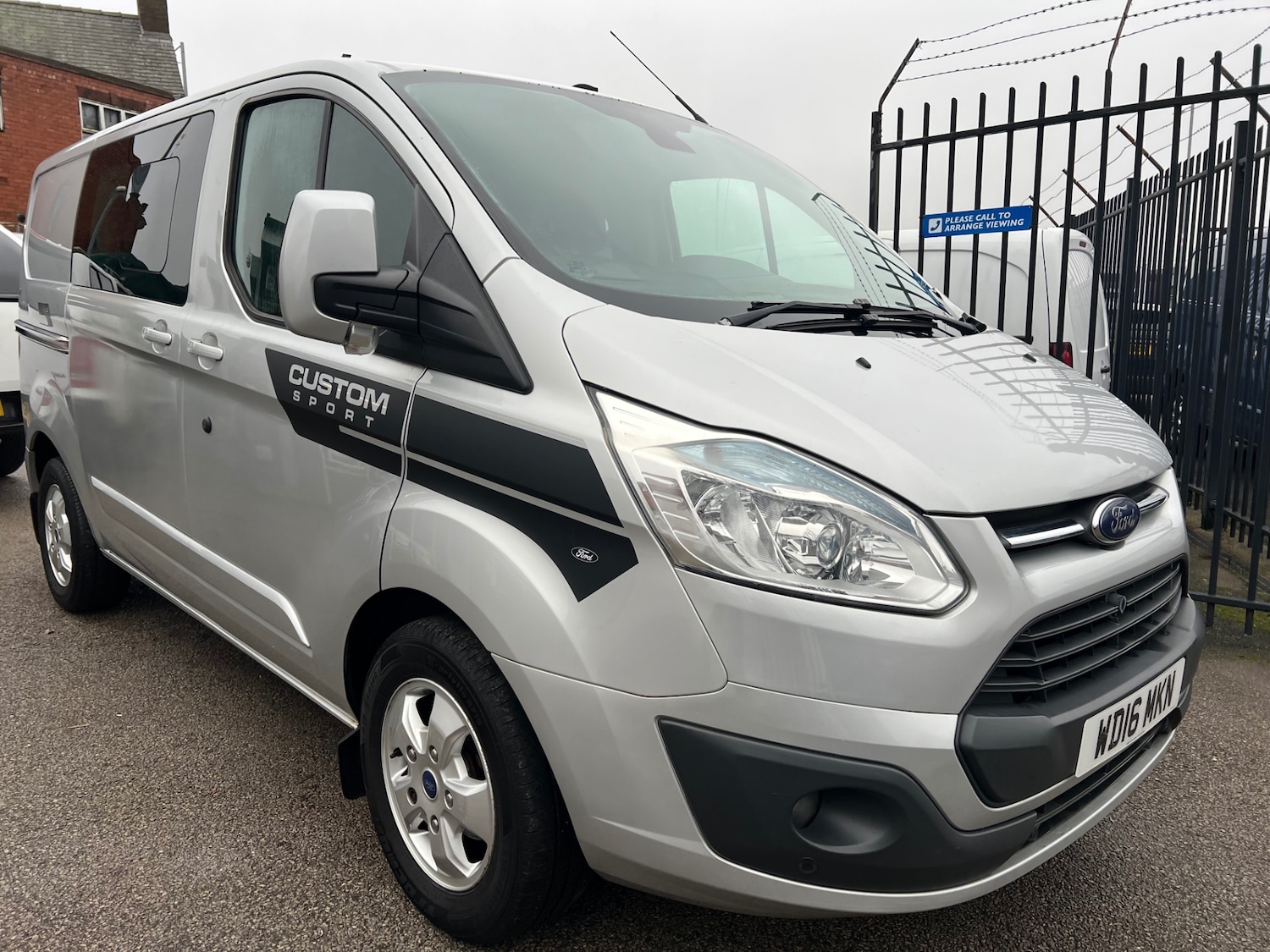 Used Ford Transit Custom 2016 for sale - 77213235: Photo 2