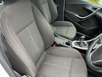 Used Vauxhall Astra 2011 for sale - 79706333: Photo