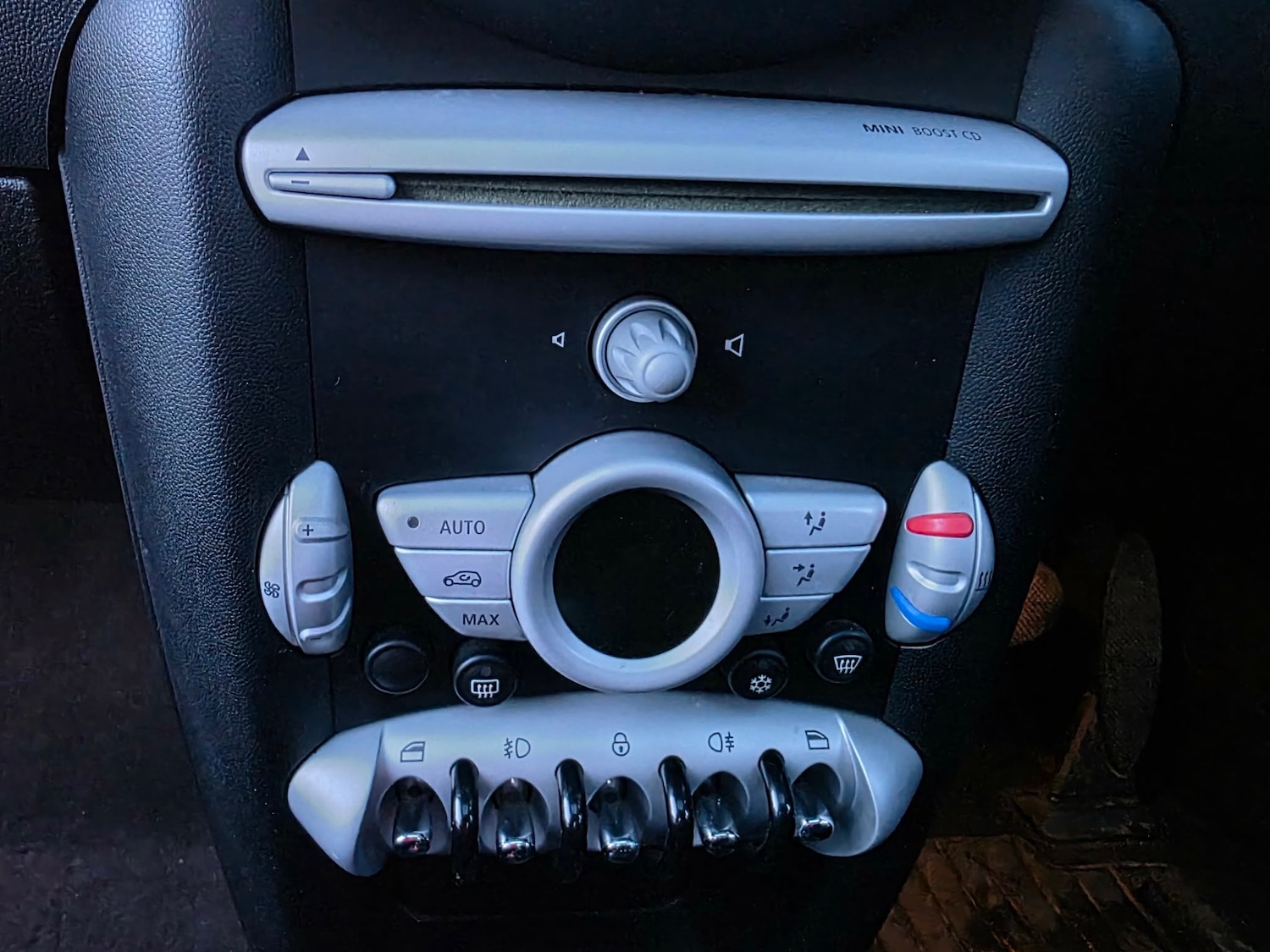 Used MINI Hatch 2009 for sale - 77160774: Photo 5