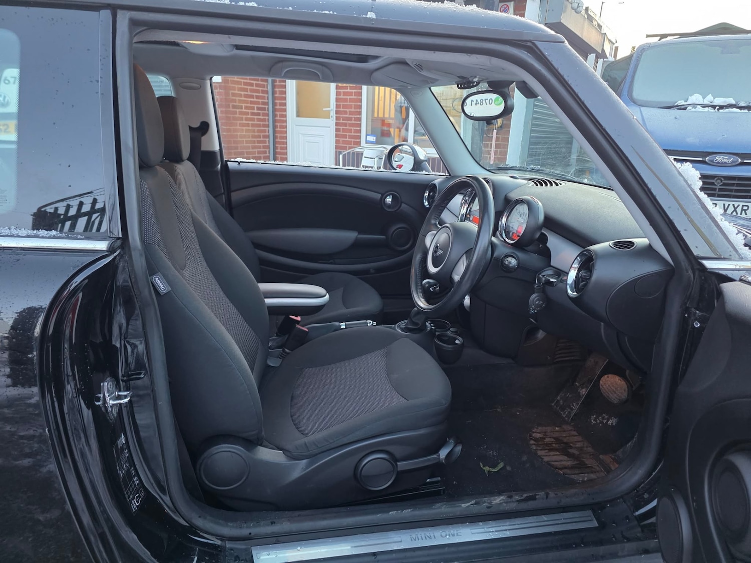 Used MINI Hatch 2009 for sale - 77160774: Photo 8