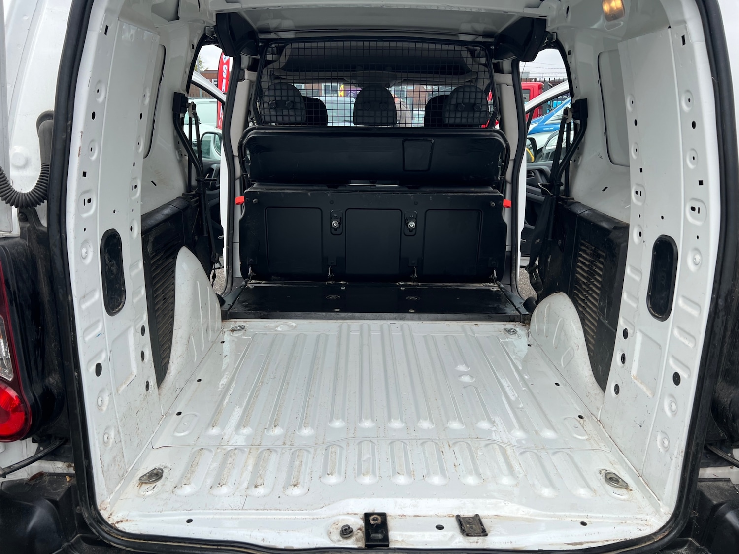 Used Peugeot Partner 2018 for sale - 76113686: Photo 14