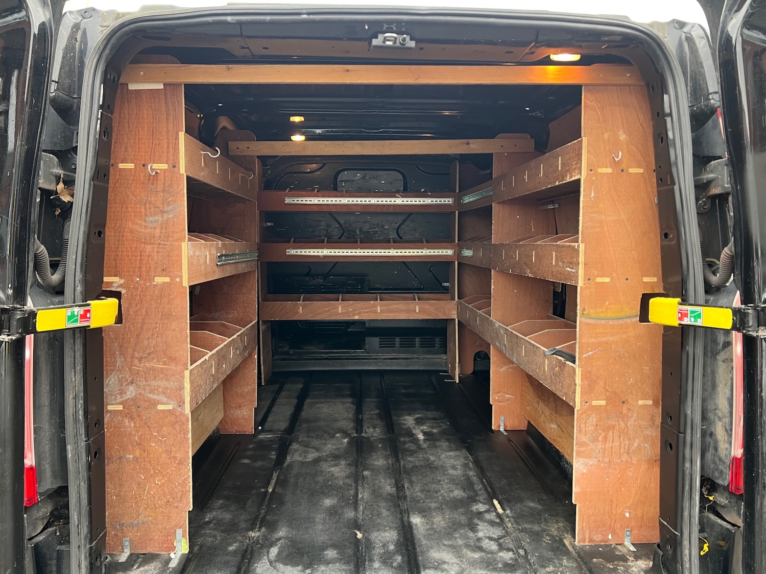 Used Ford Transit Custom 2016 for sale - 77240365: Photo 11