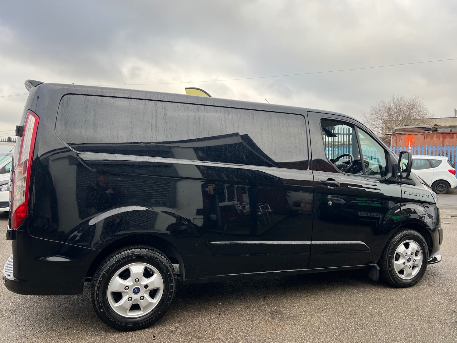 Used Ford Transit Custom 2016 for sale - 77240365: Photo 6