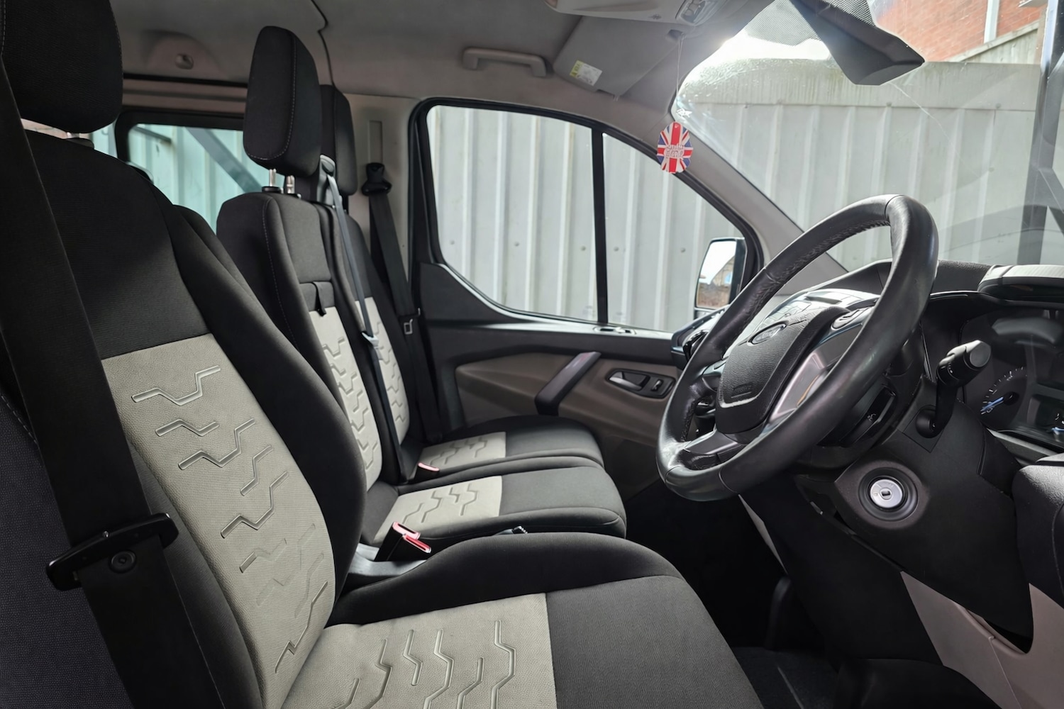 Used Ford Transit Custom 2015 for sale - 77872210: Photo 3