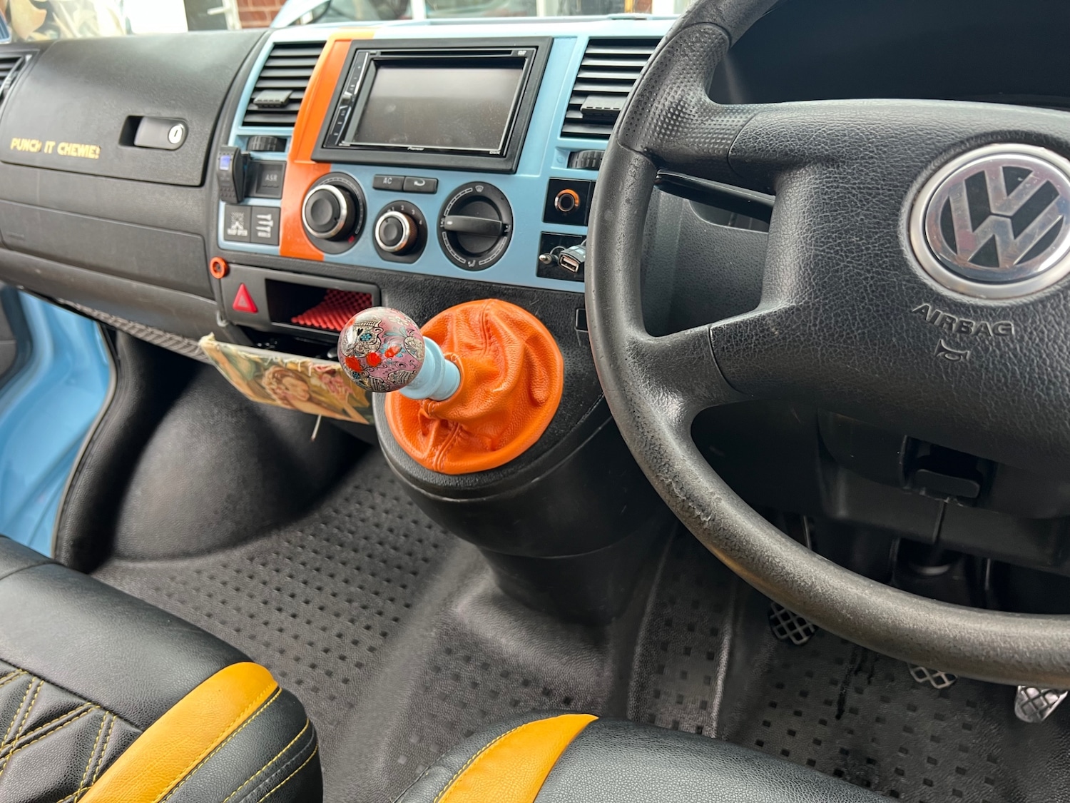 Used Volkswagen Transporter for sale - 77011619: Photo 13