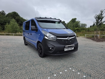 Used Vauxhall Vivaro 2015 for sale - 75282643: Photo