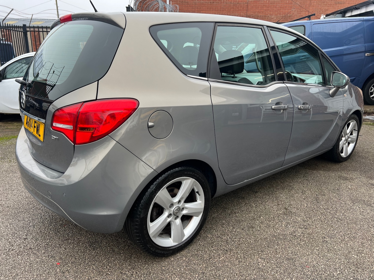 Used Vauxhall Meriva 2014 for sale - 77136234: Photo 11