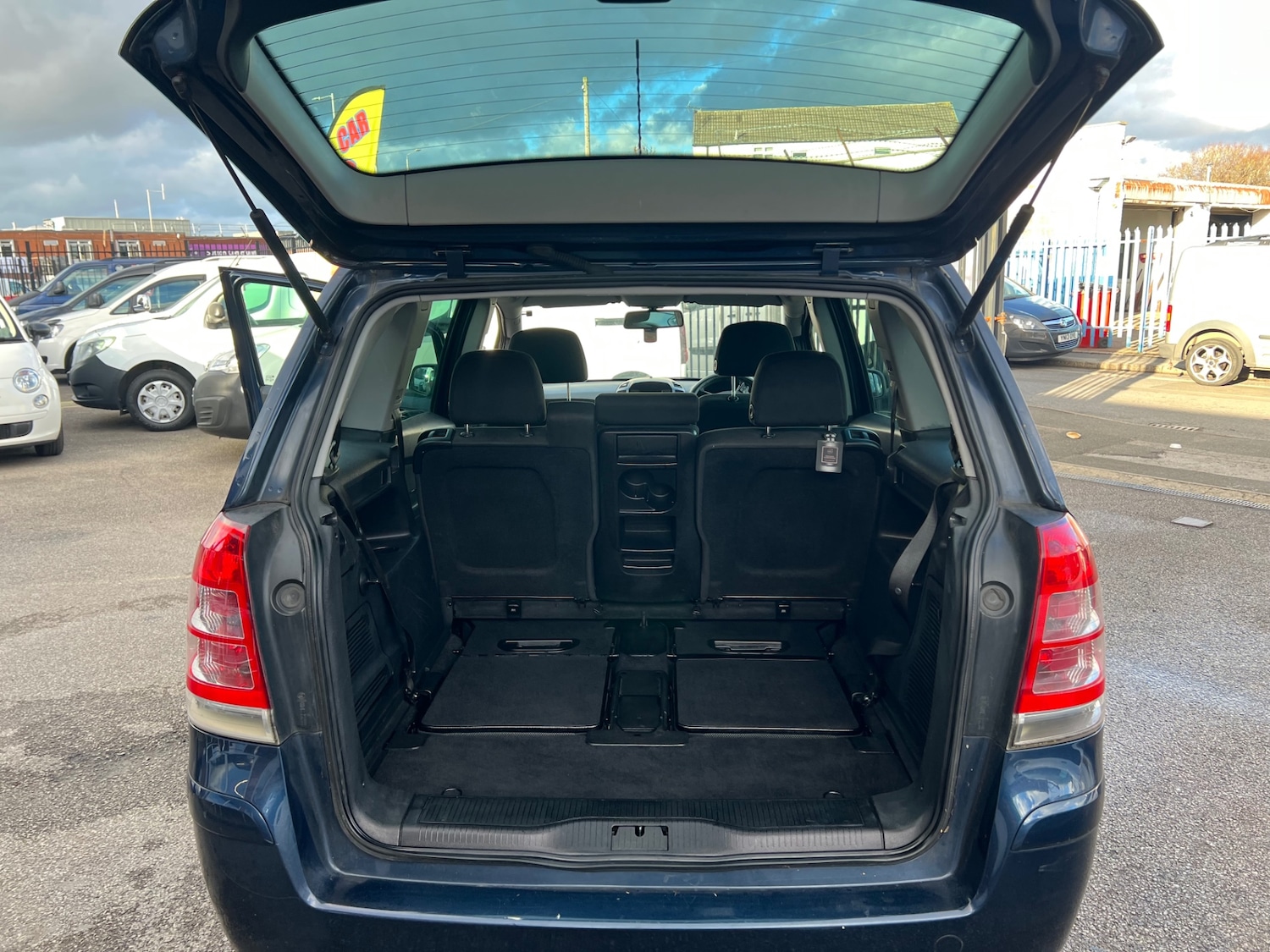 Used Vauxhall Zafira 2012 for sale - 76845644: Photo 5