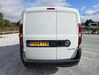 Used Vauxhall Combo 2014 for sale - 75726394: Photo