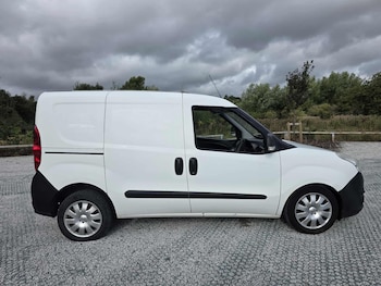 Used Vauxhall Combo 2014 for sale - 75726394: Photo