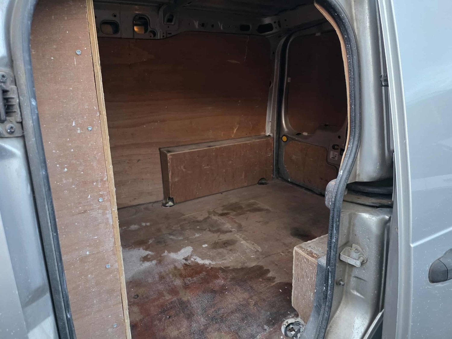 Used Ford Transit Connect 2011 for sale - 76468048: Photo 3