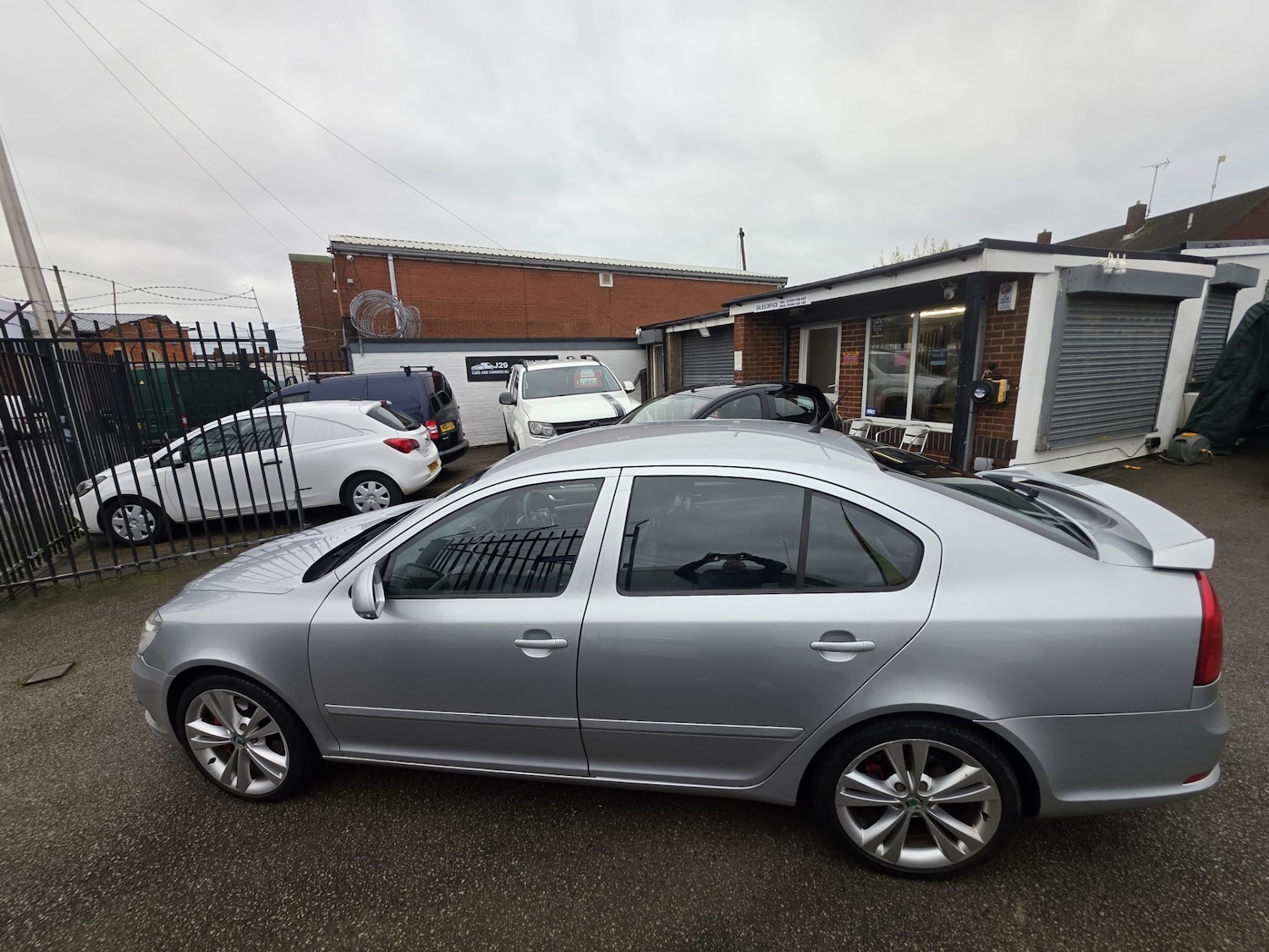 Used Skoda Octavia 2011 for sale - 76879300: Photo 2
