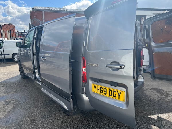 Used Vauxhall Vivaro 2019 for sale - 76046666: Photo 13