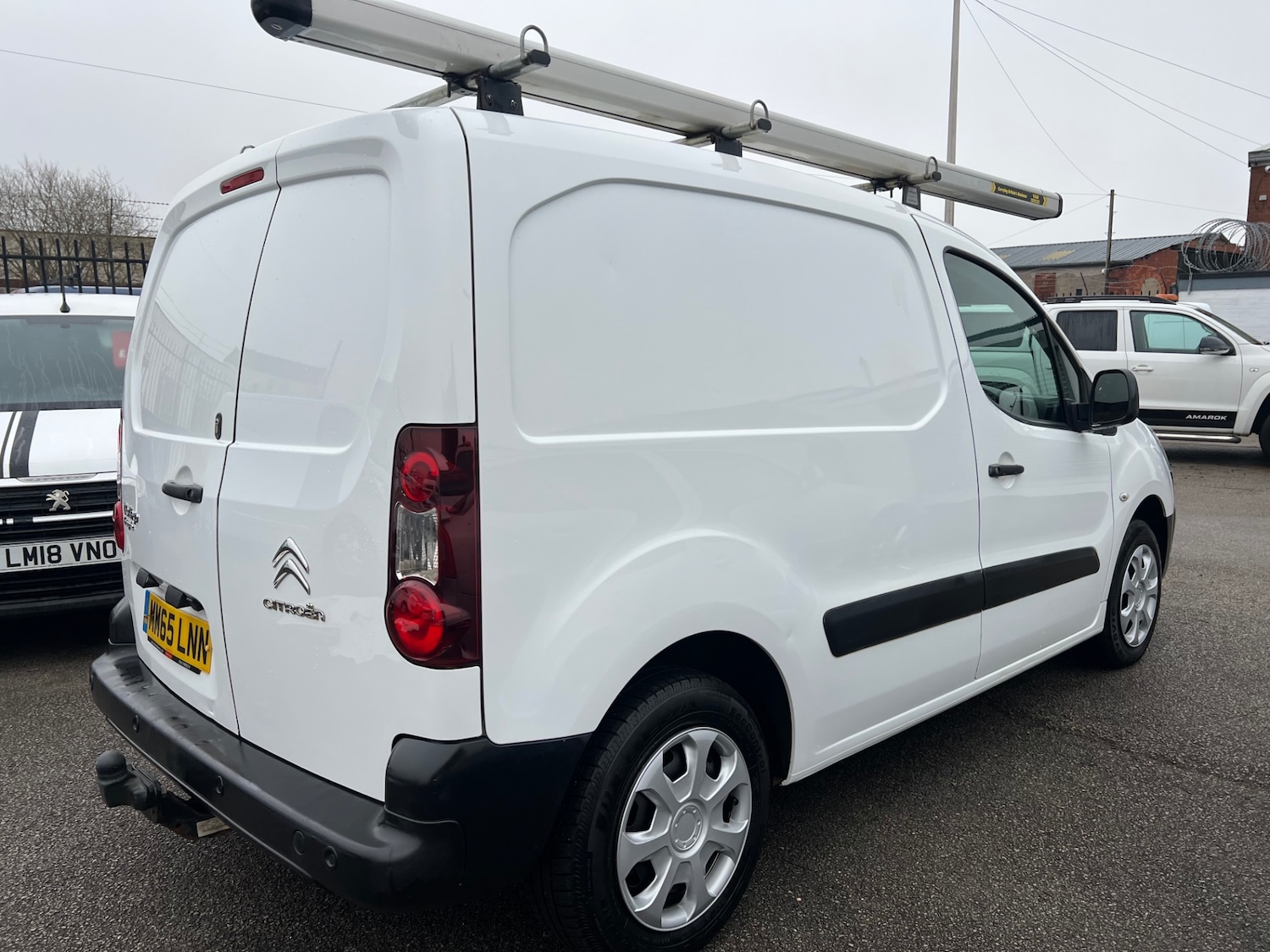Used Citroen Berlingo 2016 for sale - 76859995: Photo 2