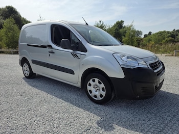 Used Peugeot Partner 2018 for sale - 75568509: Photo