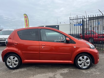 Used Toyota AYGO 2012 for sale - 77873382: Photo