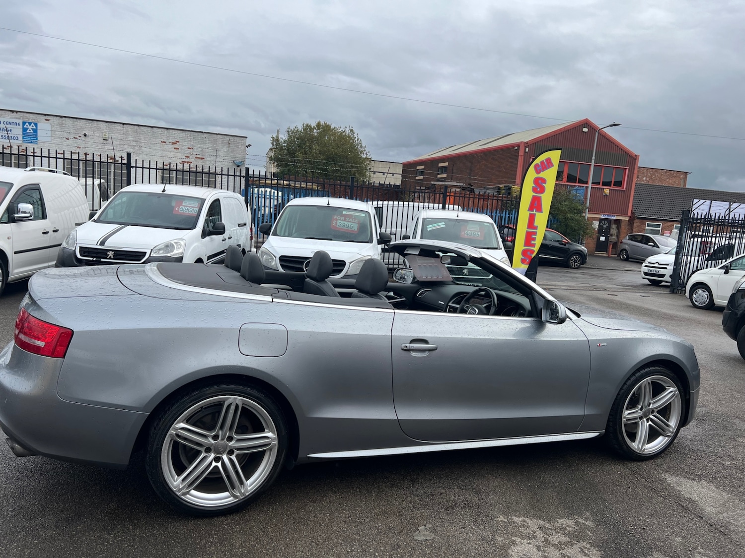 Used Audi A5 2011 for sale - 76352287: Photo 5
