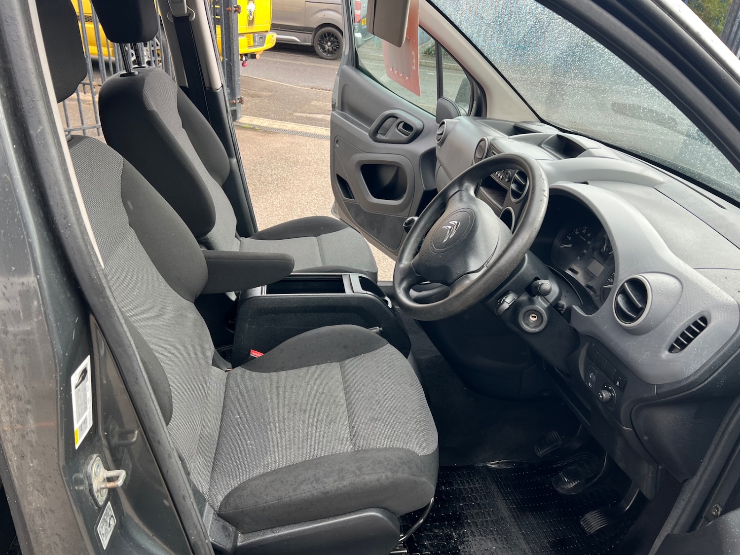 Used Citroen Berlingo 2017 for sale - 76142425: Photo 10