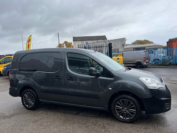 Used Citroen Berlingo 2017 for sale - 76142425: Photo 4
