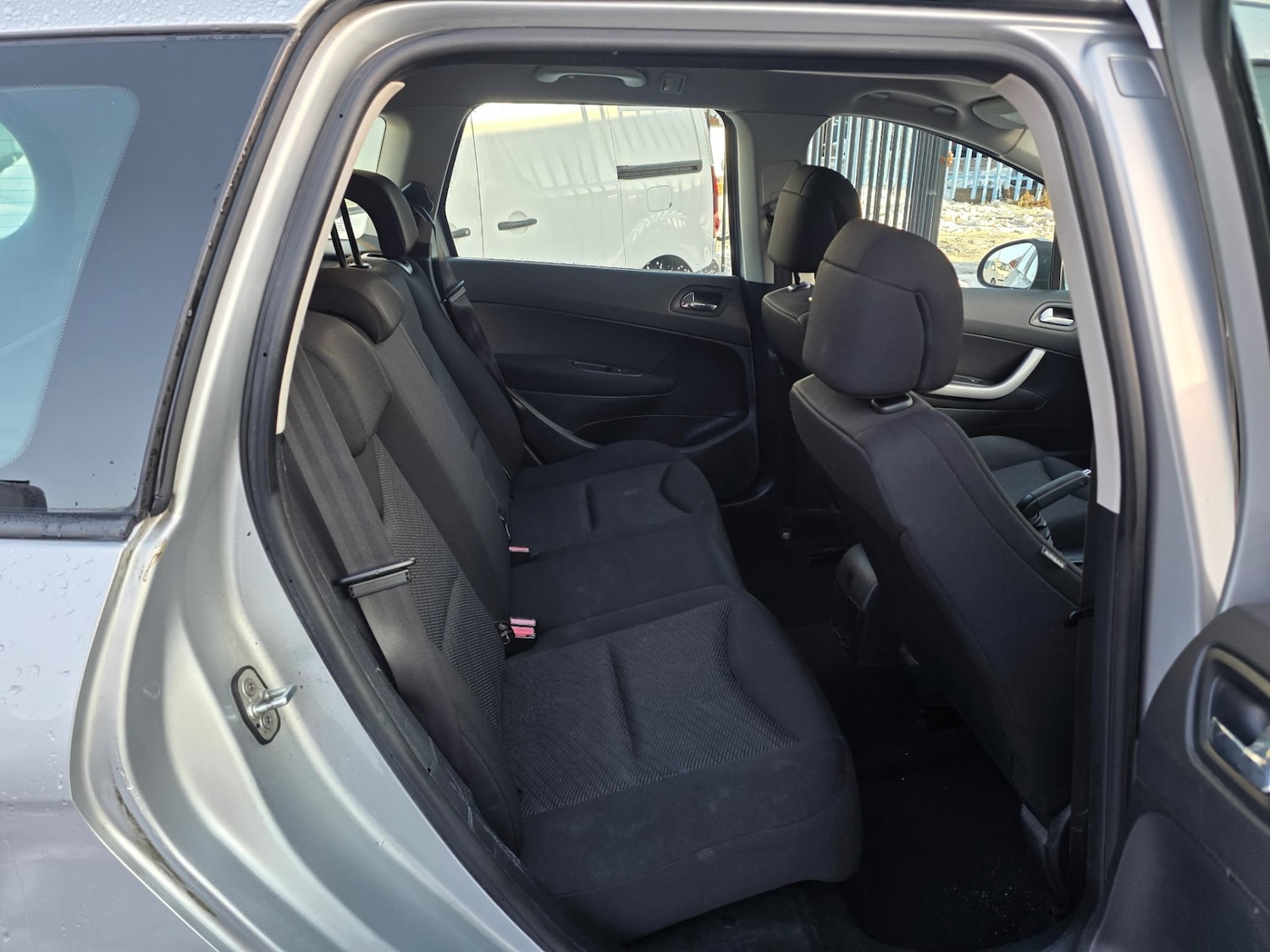 Used Peugeot 308 2009 for sale - 77159377: Photo 4