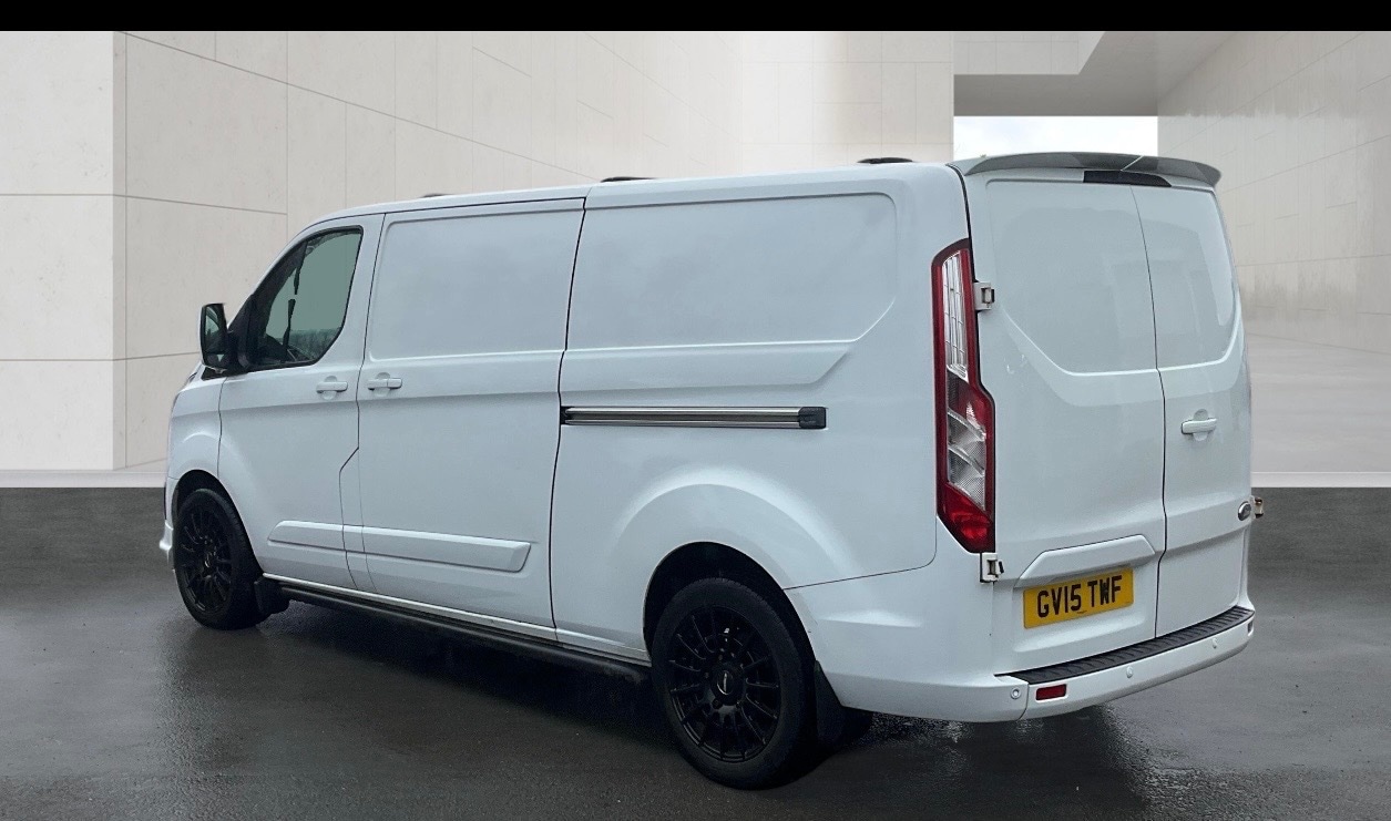Used Ford Transit Custom 2015 for sale - 77553523: Photo 2