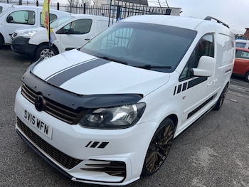 Used Volkswagen Caddy Maxi 2015 for sale - 76792577: Photo