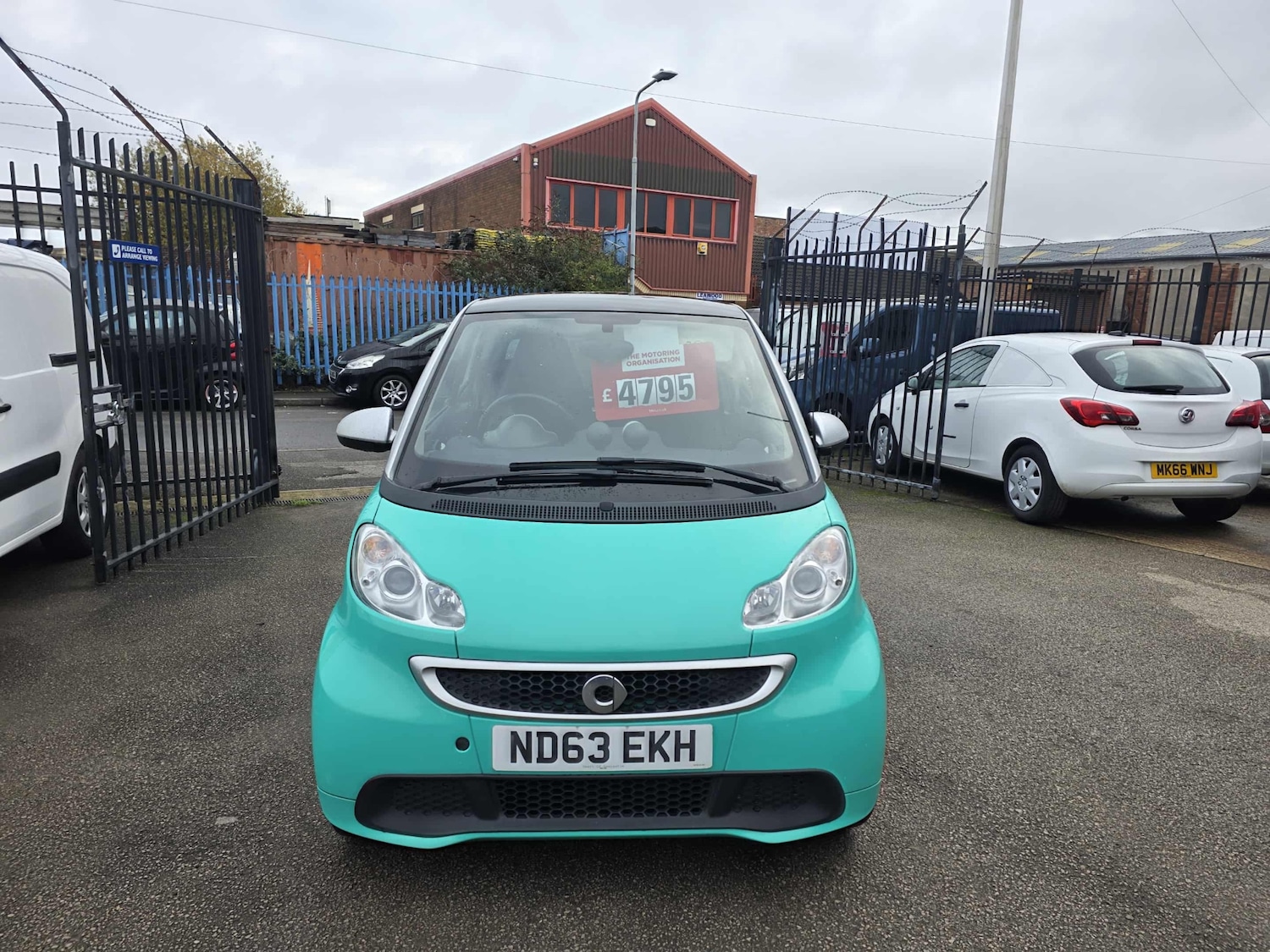 Used smart fortwo 2013 for sale - 76519483: Photo 3