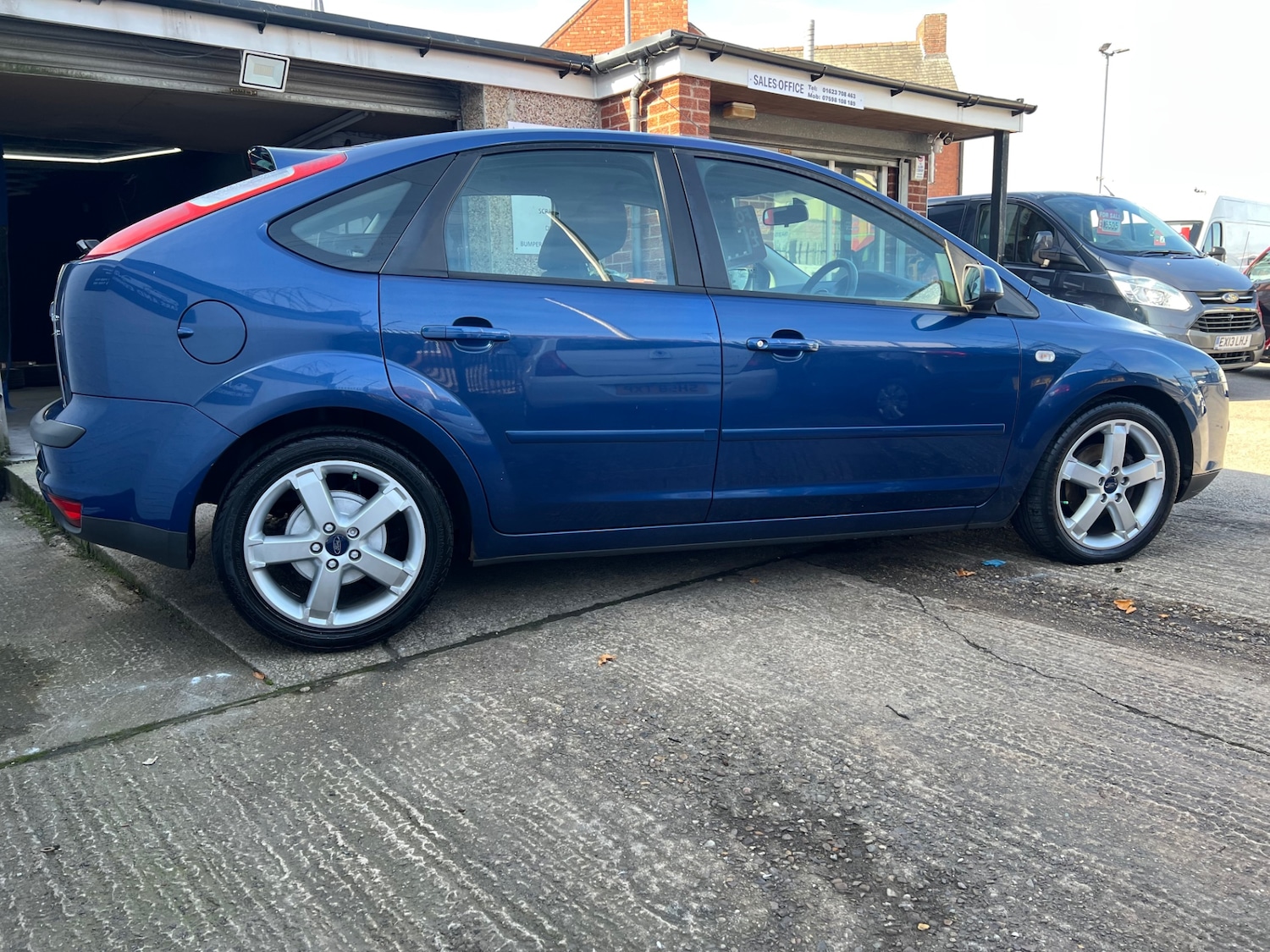 Used Ford Focus 2008 for sale - 76233017: Photo 13