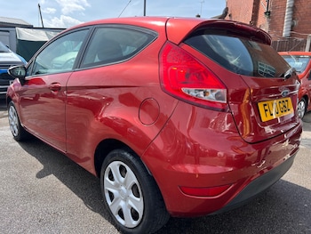 Used Ford Fiesta 2010 for sale - 78671329: Photo