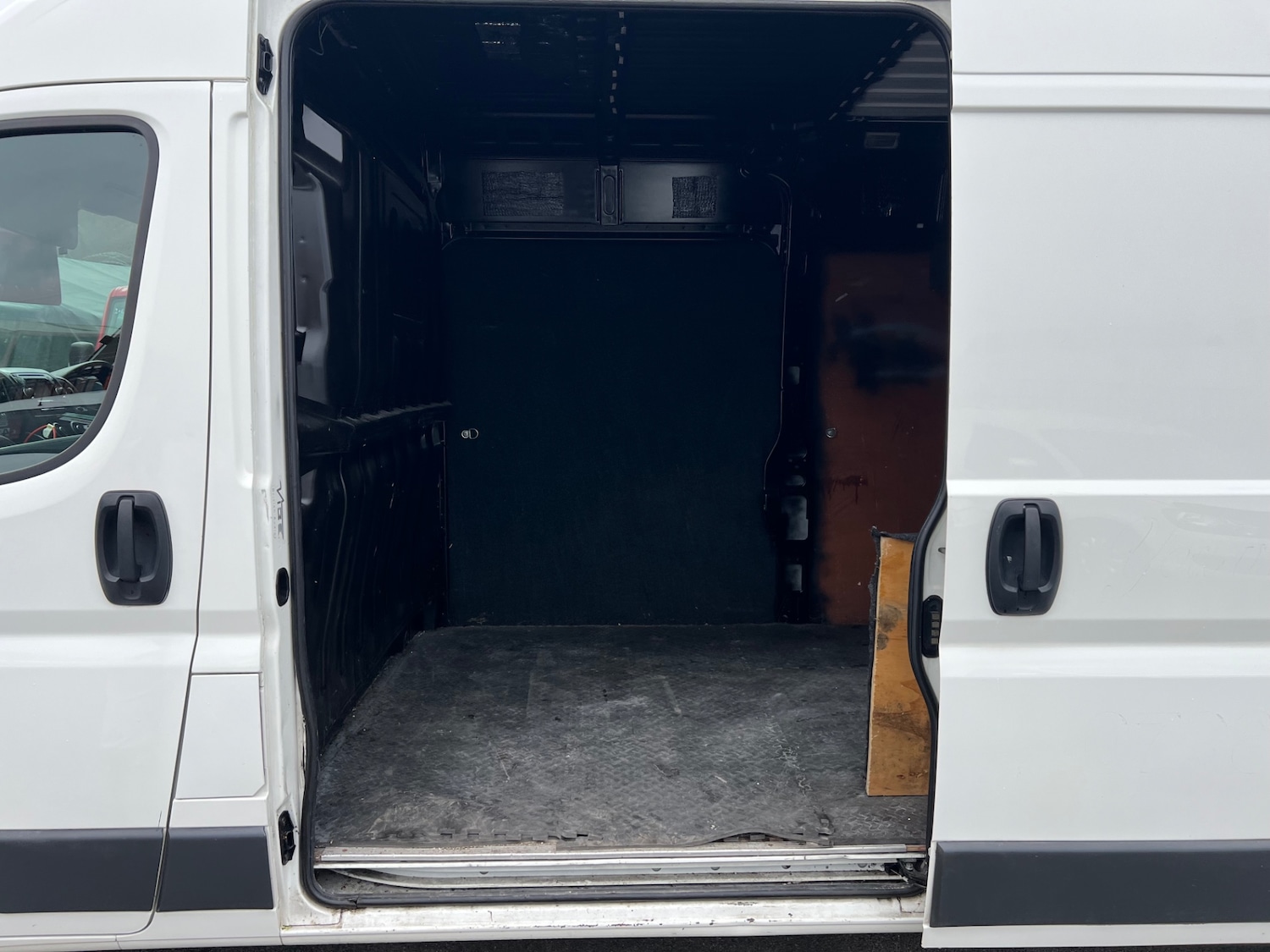 Used Peugeot Boxer 2018 for sale - 76231833: Photo 8