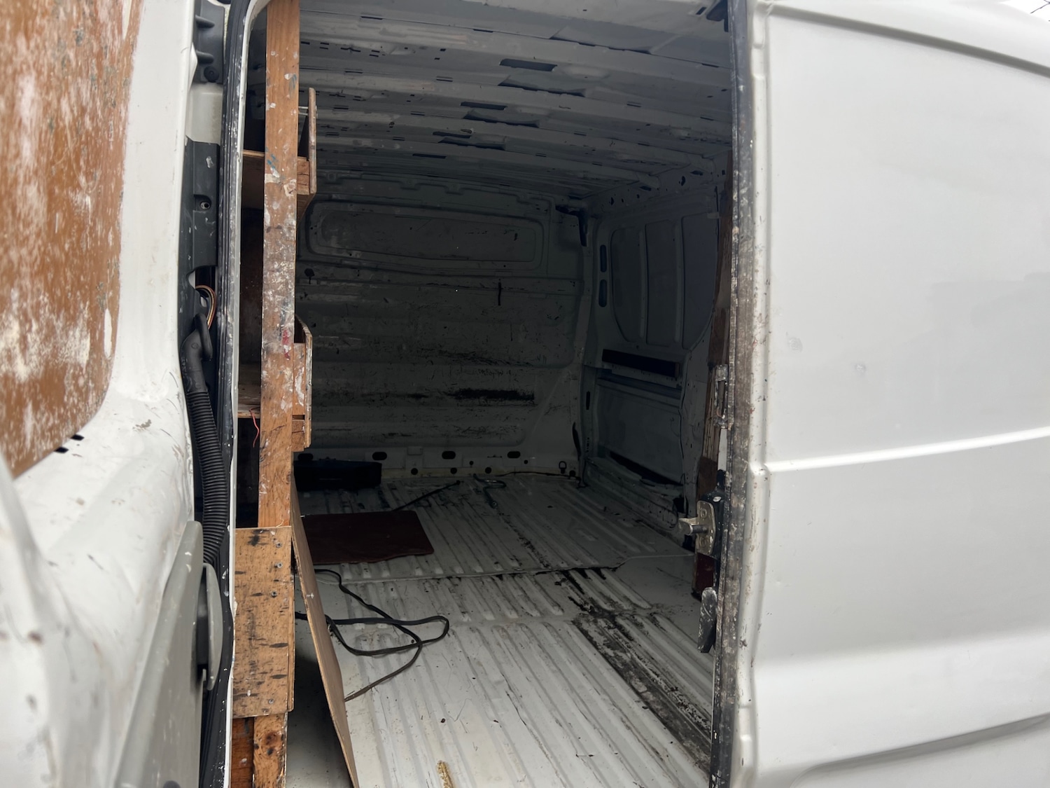 Used Vauxhall Vivaro 2010 for sale - 77592425: Photo 5