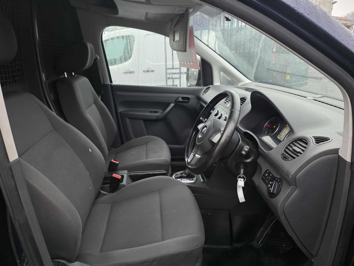 Used Volkswagen Caddy 2014 for sale - 76576997: Photo 12