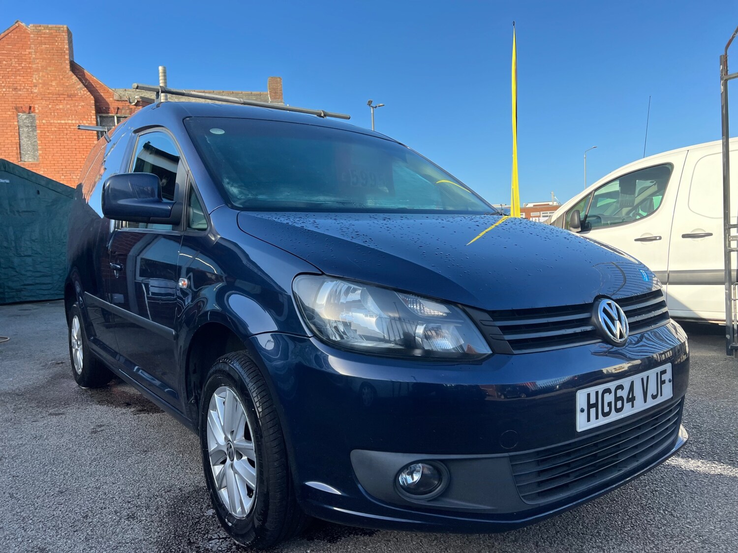 Used Volkswagen Caddy 2014 for sale - 76576997: Photo 7