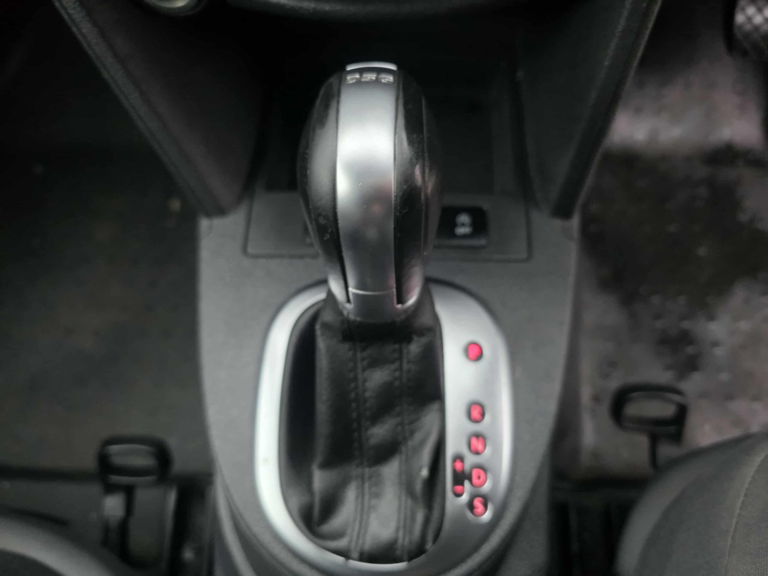 Used Volkswagen Caddy 2014 for sale - 76576997: Photo 8