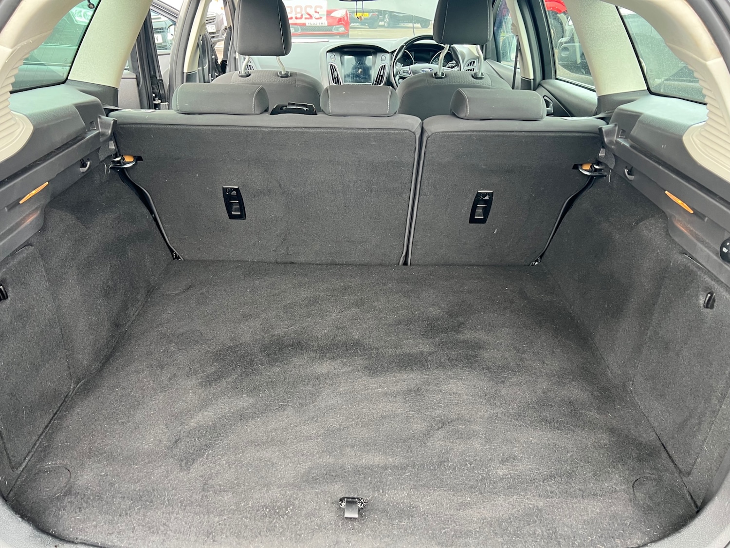 Used Ford Focus 2016 for sale - 75959763: Photo 12