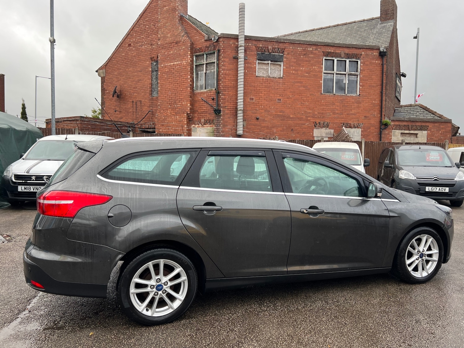 Used Ford Focus 2016 for sale - 75959763: Photo 13