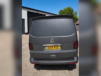 Used Volkswagen Transporter 2015 for sale - 78927801: Photo